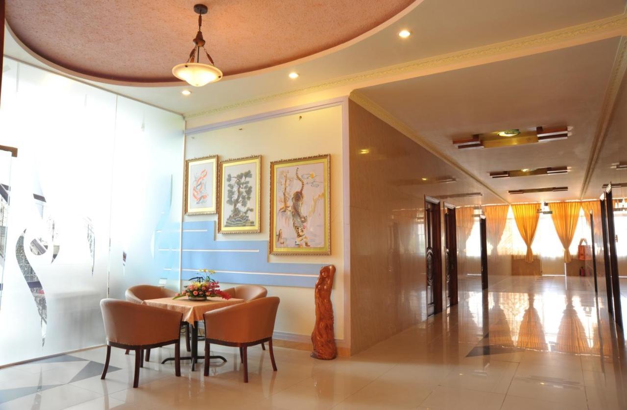 Thang Loi Hotel Thu Dau Mot Exteriör bild