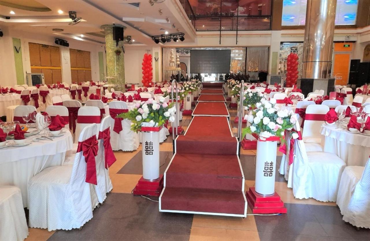 Thang Loi Hotel Thu Dau Mot Exteriör bild